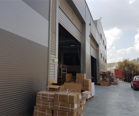 1,030 מר אולם תפעולי