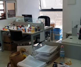 משרד המשלב חלל תצוגה