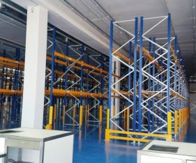 מרכז מסחרי חדש בטירת הכרמל - פנים