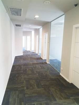 משרד להשכרה בחדרים גדולים