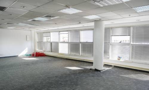 להשכרה אופן ספייס בבניין בוטיק