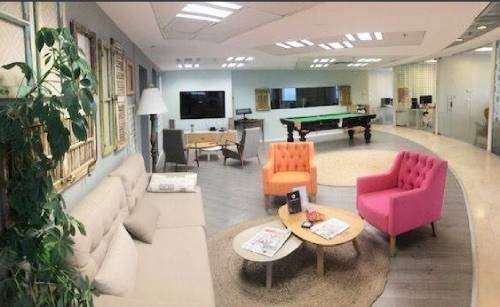 משרד להשכרה בקומה גבוהה