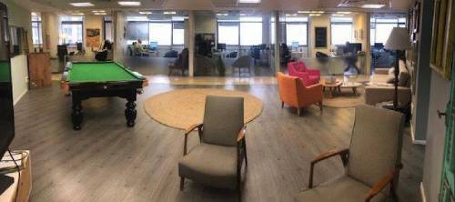 משרד להשכרה בקומה גבוהה