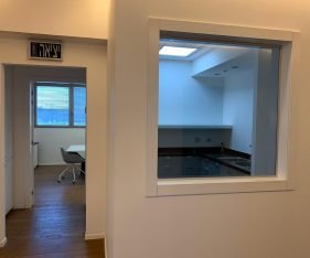 משרד להשכרה בבניין ברעננה