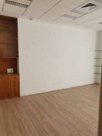 חדר במשרד להשכרה בירושלים