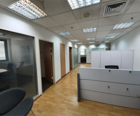 עמדת קבלה במשרד להשכרה בהר החוצבים ירושלים