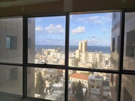 נוף ממשרדים להשכרה בחיפה