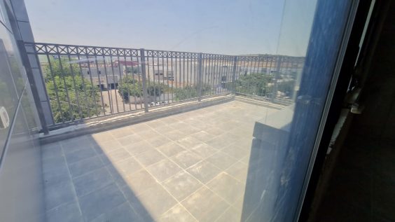 קומה שלמה להשכרה במודיעין מכבים רעות 515 מ