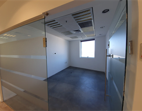 משרד משופץ ברמת גמר גבוהה בירושלים