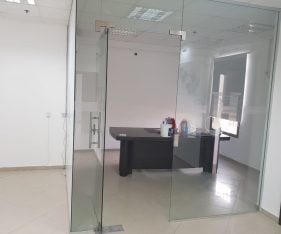 משרדים משופצים ברמה גבוהה להשכרה בעיר תחתית חיפה