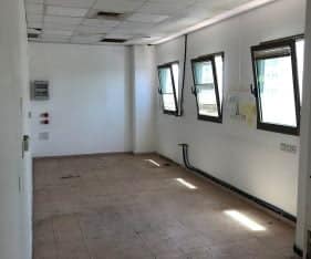 משרד להשכרה בירושלים, מחולק ל-9 חדרים