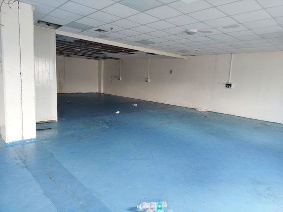 למכירה באזור התעשייה של יבנה - תעשייה/ אחסנה