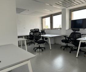 עמדות עבודה - משרדים להשכרה במרכז תל אביב