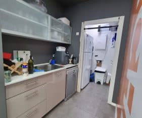 משרד להשכרה ביגאל אלון