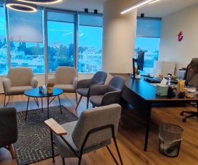 משרד משופץ חדש להשכרה בתל אביב