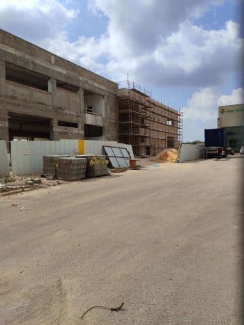להשכרה בניין לאחסנה ותעשייה באוזר התעשייה בר לב, עכו