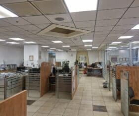 300 מר בבניין בוטיק יוקרתי ומרכזי בעיר