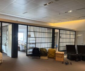 כולל מטבח וחניה גדולה סמוכה