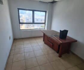 אין מעליות, אין נגישות לנכים
