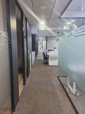 חללי אופן ספייס, חדר ישיבות וחדרי מנהלים