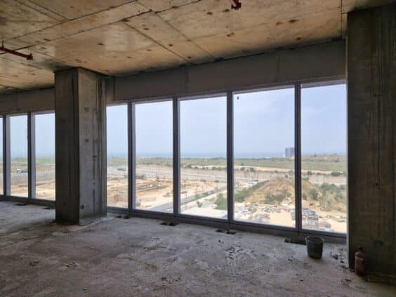 החל מ500 מר עד 4200 מר ב2 קומות