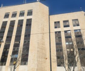544 מר משרדים מושכרים