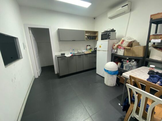  באזהת אשדוד מבנה תעשייה בגודל 1,200 מר