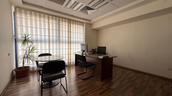 754 מר קומה עצמאית