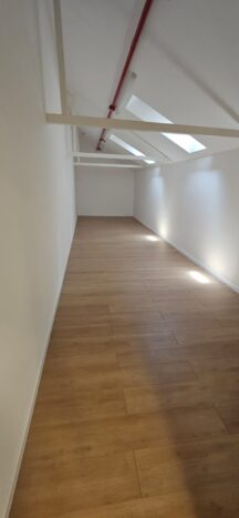 230 מטר משרדים וגלריה בקיסריה