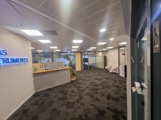 החל מ 300 מר משרדים ועד לקומות עצמאיות 1,500 מר