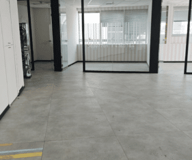 חניין עצום ל100 מכוניות וגג ומרפסות עם נוף לפארק