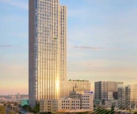 במיקום אסטרטגי בלב מתחם העסקים של ירושלים