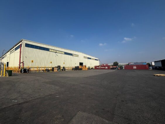 בקרבה של חדרה על כביש 4