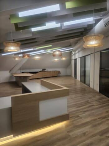 קומת משרדים למכירה באלעד