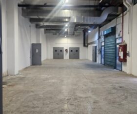 1500 מטר תקרה 6 מטר כולל פתחים רחבים