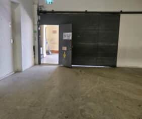 במיקום מצויין בצור יגאל שטח של 2000 מטר