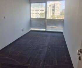 קומה מסודרת ויפה עם אפשרות חלוקה