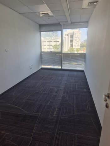 קומה מסודרת ויפה עם אפשרות חלוקה