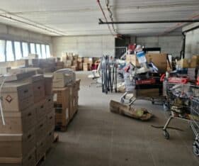 800 מטר למשרדים ואחסנה