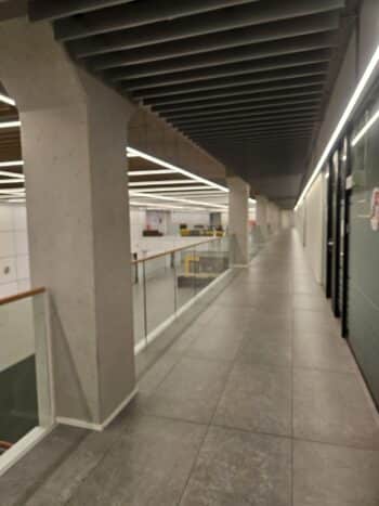 לחברות בטחוניות, הייטק ובכלל חברות שיש צורך בחלל גדול לאחסנה