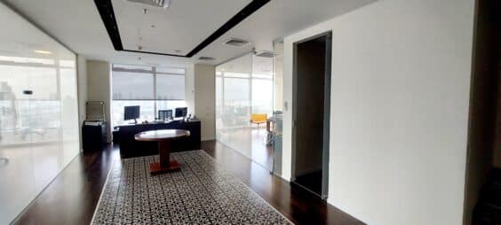 משרד מפואר ומרווח נוף מדהים