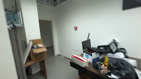 המשרד פנוי לכניסה התאמות באופן מיידי