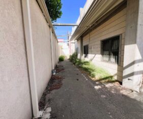 פרגולה איכותית עם גג חשמלי, כולל תאורה