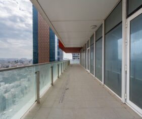 מרפסת היקפית 70 מר 470 מר משרדים