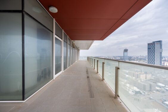 משרדים בקומה גבוהה למכירה בבני ברק