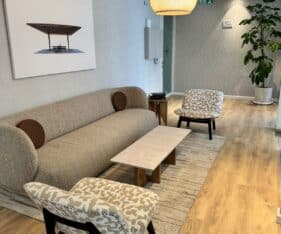 משרד מרהיב בעיצוב מודרני ומרווח ברמת גמר גבוהה