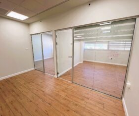 אופציה להשכרת חניות פרטיות בבניין