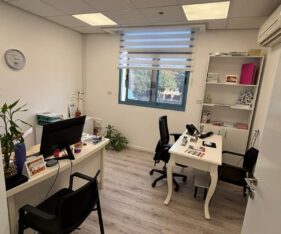 קליניקות בבניין של מרכזי רפואה