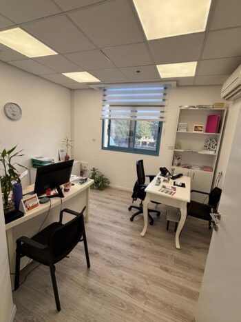 קליניקות בבניין של מרכזי רפואה