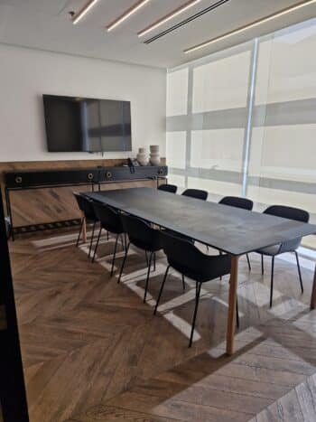 בבניין המבוקש ביותר בהרצליה